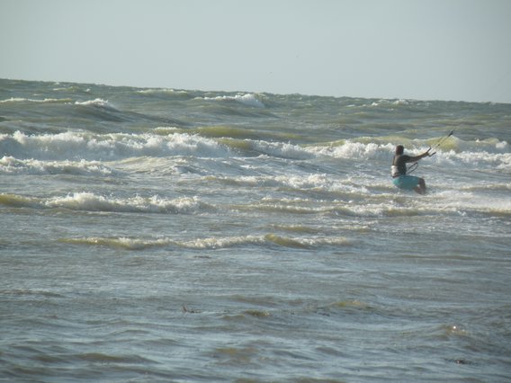  surfeur sur la mer